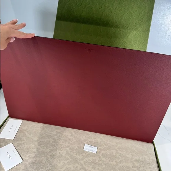 Gucci Red and Blue Geometric Pet Feeding Mat